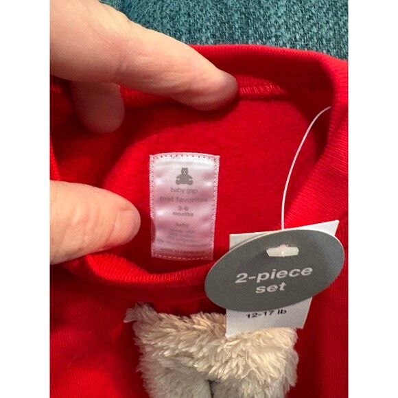 Baby gap size 3/6 months boy girl Christmas valentines red striped outfit BNWT - Picture 3 of 5